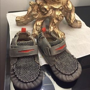 Robeez loafers size 5